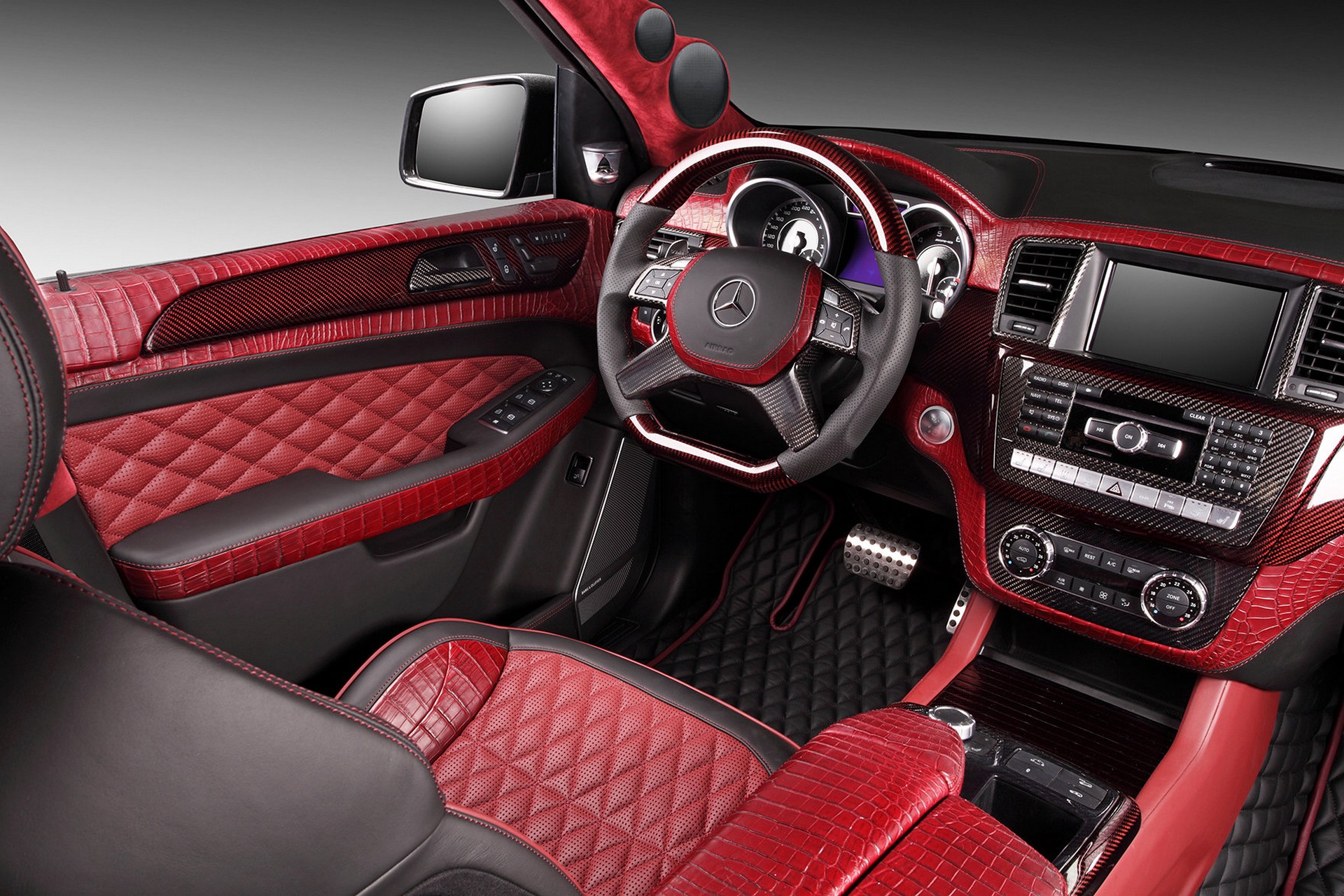 Interior Mercedes Benz ML Inferno Special Edition Deceptikon / TopCar