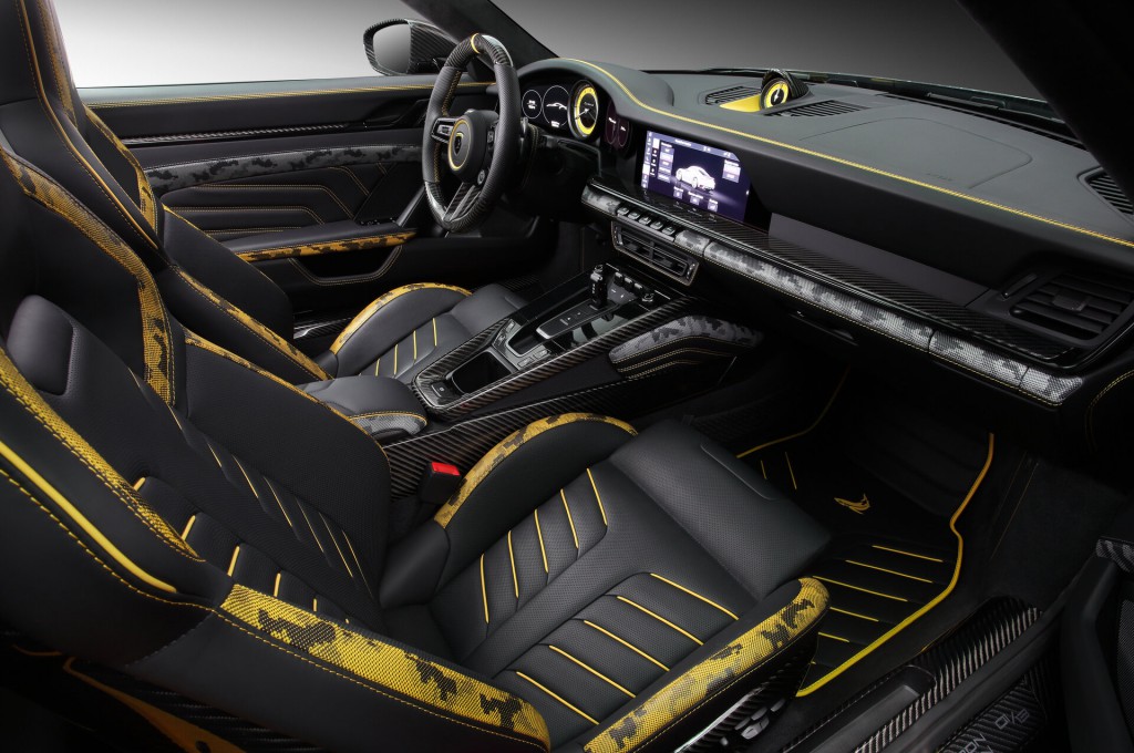 Porsche 992 Stinger GTR Limited Carbon Edition interior / TopCar