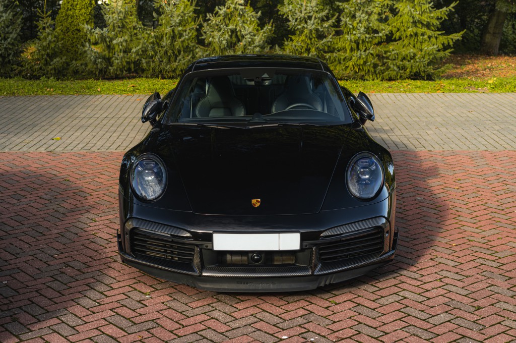 Tuning Porsche 992 Turbo S light pack / TopCar