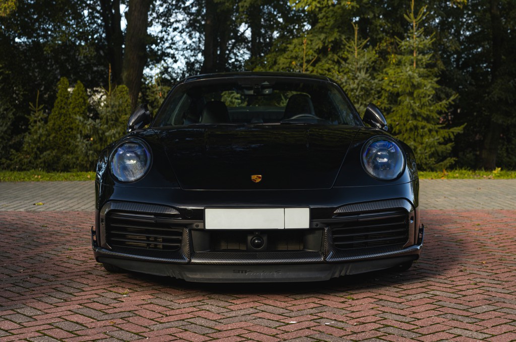 Tuning Porsche 992 Turbo S light pack / TopCar